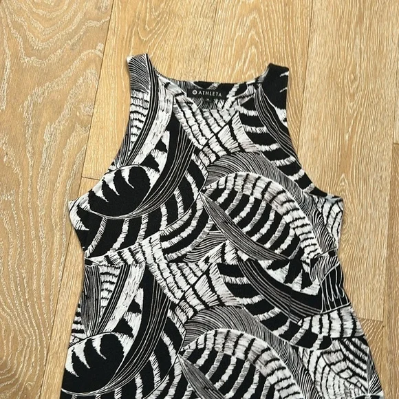 Athleta Santorini Dress - Picture 3 of 9